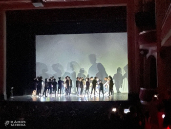 El teatre Ateneu de Tàrrega acull la 15a Mostra de Música de l'Urgell on hi han assistit i participat més de 400 alumnes de la comarca