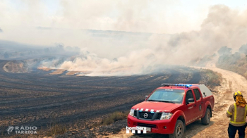 ACTUALITZACIÓ-  Els Bombers controlen la represa de l’incendi a la Segarra