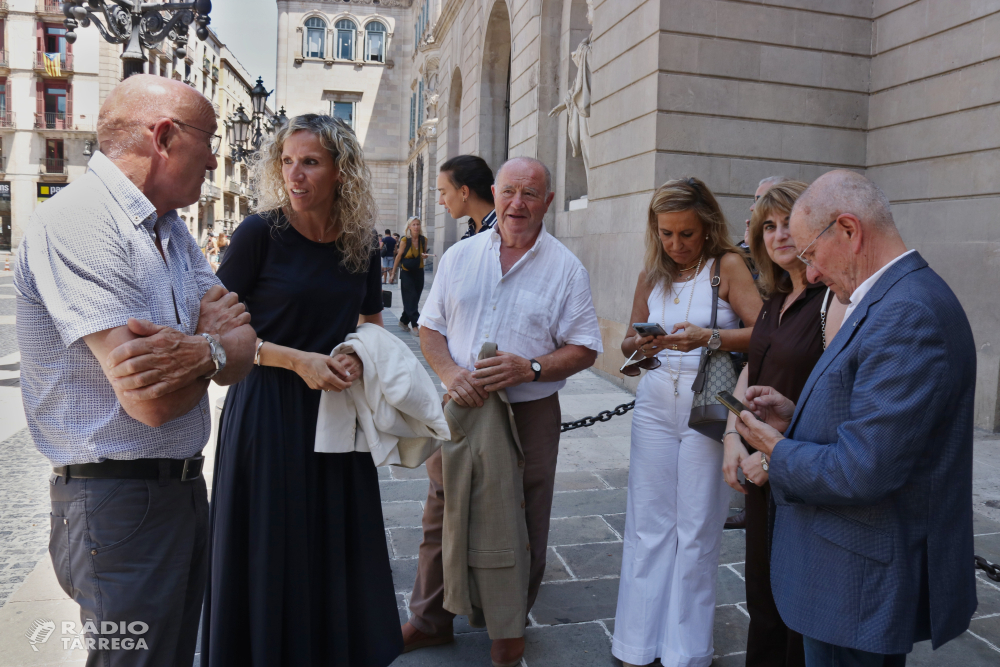 El Govern prepara un paquet d'ajudes per als damnificats per l'incendi de Torrefeta