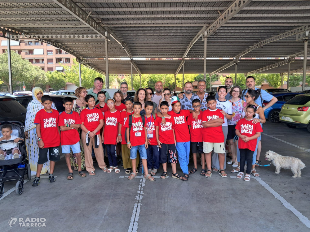 Els infants sahrauís, procedents d'Algèria, ja estan amb les famílies d'acolida