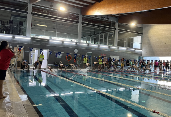 Èxit de participació en el 2n Triatló Popular de l'Associació Alba, en el marc dels 50 anys de l'entitat