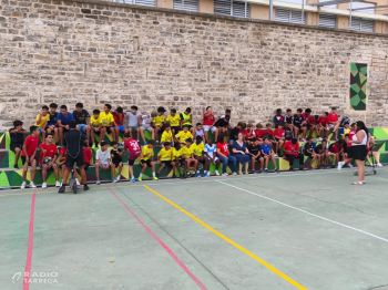 Els ‘Patis Oberts’ de Tàrrega impulsen la convivència juvenil a través de l’esport i el civisme