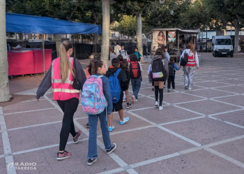 L’Ajuntament de Tàrrega impulsa una nova edició del servei gratuït d'acompanyament d'infants a l'escola
