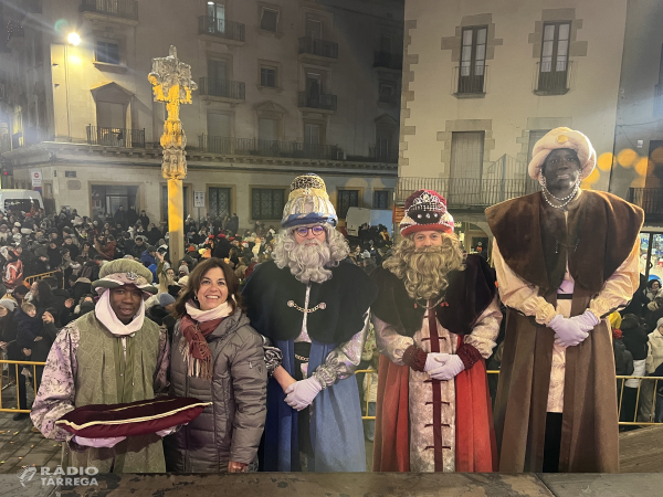 Tàrrega viu una nit màgica en una cavalcada de Reis multitudinària