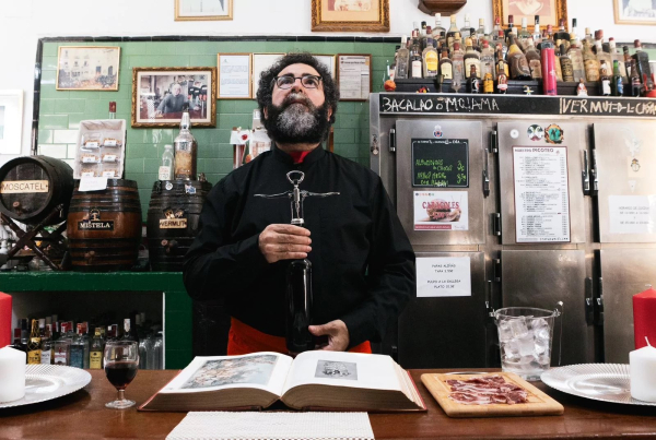 El monòleg ‘El Bar Nuestro de Cada Día’, nova cita de la 31a Temporada d’Arts Escèniques de Tàrrega