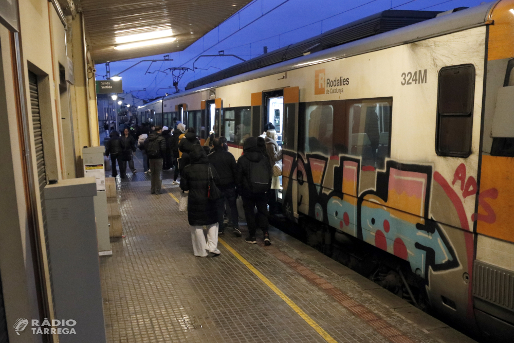 Les Rodalies de Lleida comencen a recuperar la puntualitat però mantenen els trams en autocar