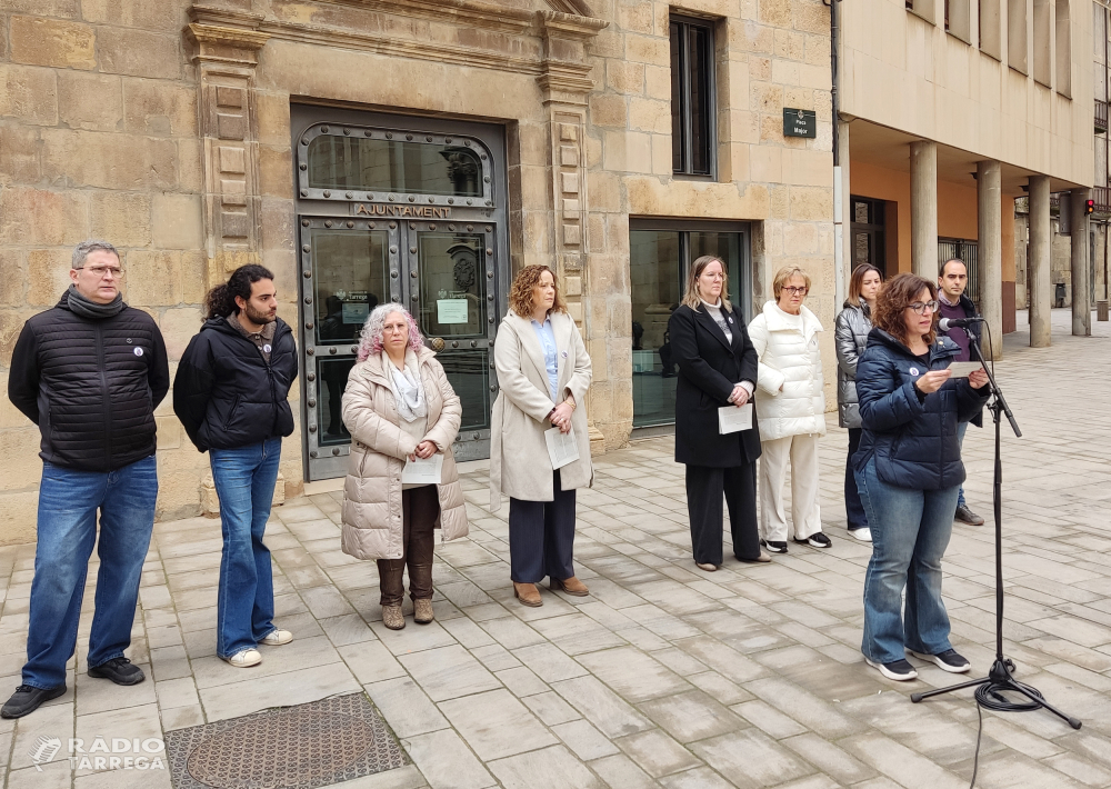 8-M: Tàrrega reivindica les polítiques feministes per continuar avançant en els drets de les dones