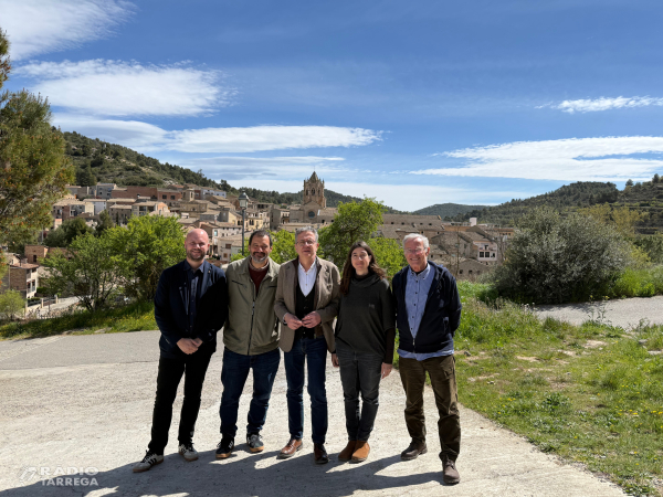 Talarn i Verdú coneixen la tasca social, de proximitat i sostenible que fa L’Olivera, a Vallbona de les Monges