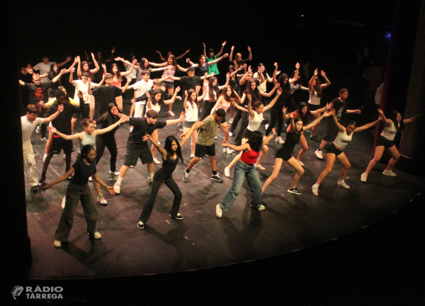 Tàrrega omple el Teatre Ateneu amb la mostra final del projecte Mapadeball