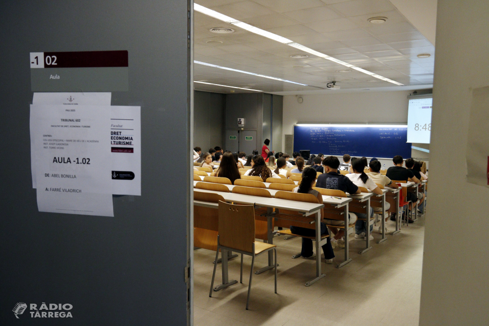 Catalunya farà controls aleatoris amb detectors de dispositius electrònics durant els exàmens de Selectivitat
