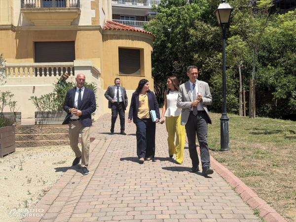 Educació i els sindicats majoritaris arriben a un acord després d'una jornada maratoniana de negociacions