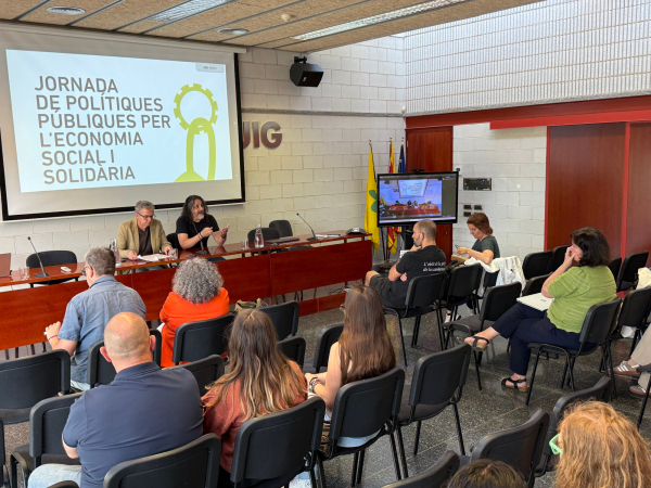 La Llotja de Bellpuig acull una jornada sobre contractació pública responsable i habitatge cooperatiu