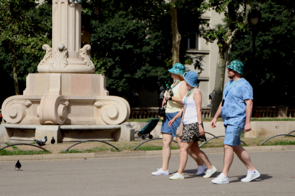 Protecció Civil manté almenys fins dimecres l'alerta per onada de calor especialment a les comarques de Ponent