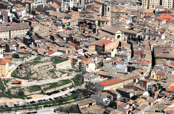 L’Ajuntament de Tàrrega impulsa un pla de manteniment urbà al barri del Castell en resposta a les demandes veïnals