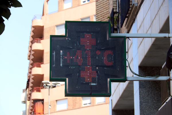 Avís per calor intensa aquest dimarts i dimecres a Ponent
