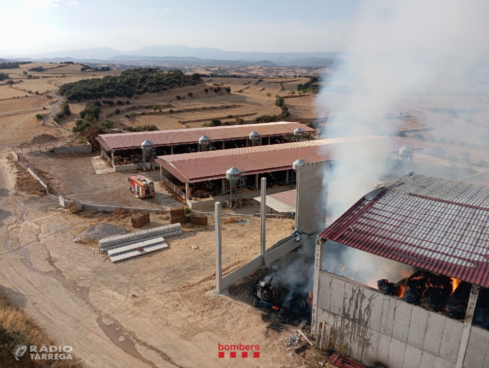 ACTUALITZACIÓ - L'incendi de Torrefeta i Florejacs ha afectats uns 2.000 m³ de palla
