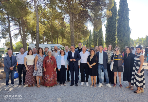 El president del Parlament de Catalunya, Josep Rull, destaca a Tàrrega el valor patrimonial del Parc de Sant Eloi