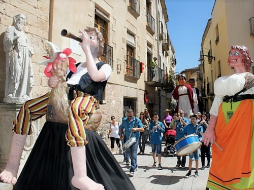 El Cacauero i la Rubinada: Festa dels gegants tararots