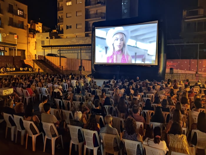 Cinema a la Fresca