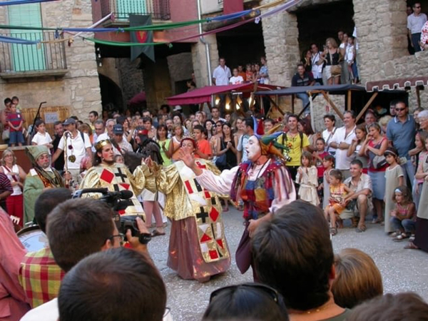 HISTÒRIQUES I CULTURALS