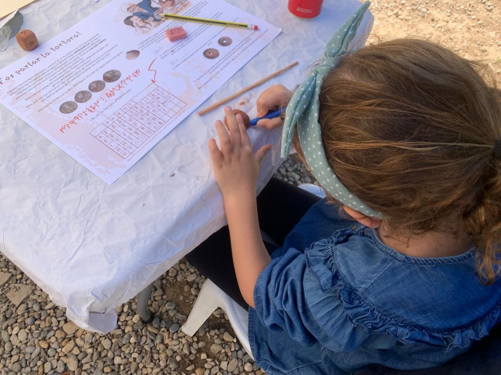 Joc de cartes Ibèrikon i Tallers d'escriptura ibera  a l'Urgell