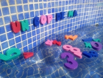 Bañaos con las letras