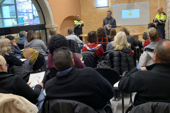 EL CONSELL COMARCAL DE L' URGELL REUNEIX EL 26 DE FEBRER ELS ACOMPANYANTS I XÒFERS DEL TRANSPORT ESCOLAR COMARCAL, EN UNA SESSIÓ DE FORMACIÓ