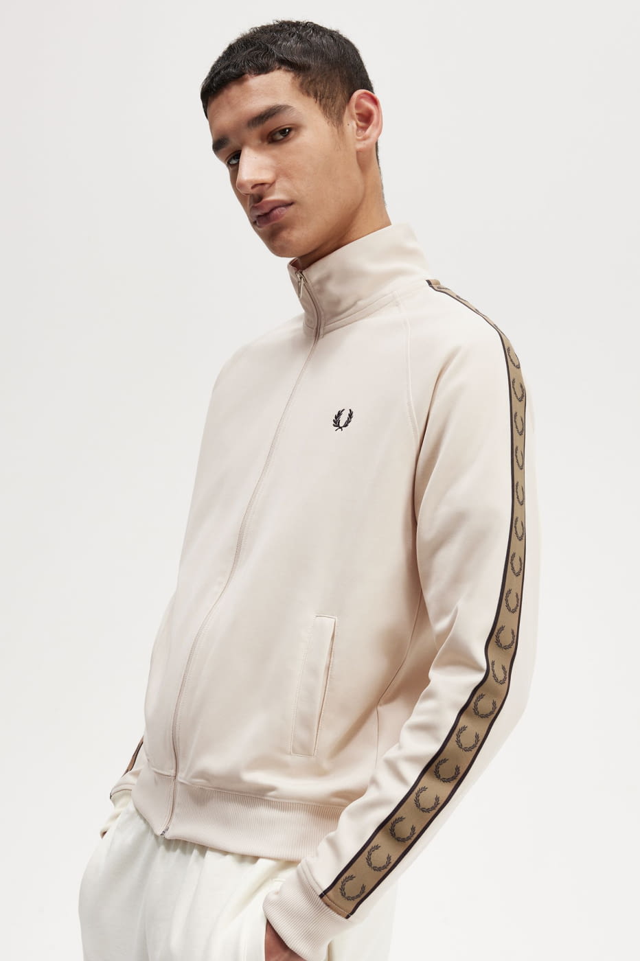 FRED PERRY sudadera abierta CONTRAST TAPE TRACK