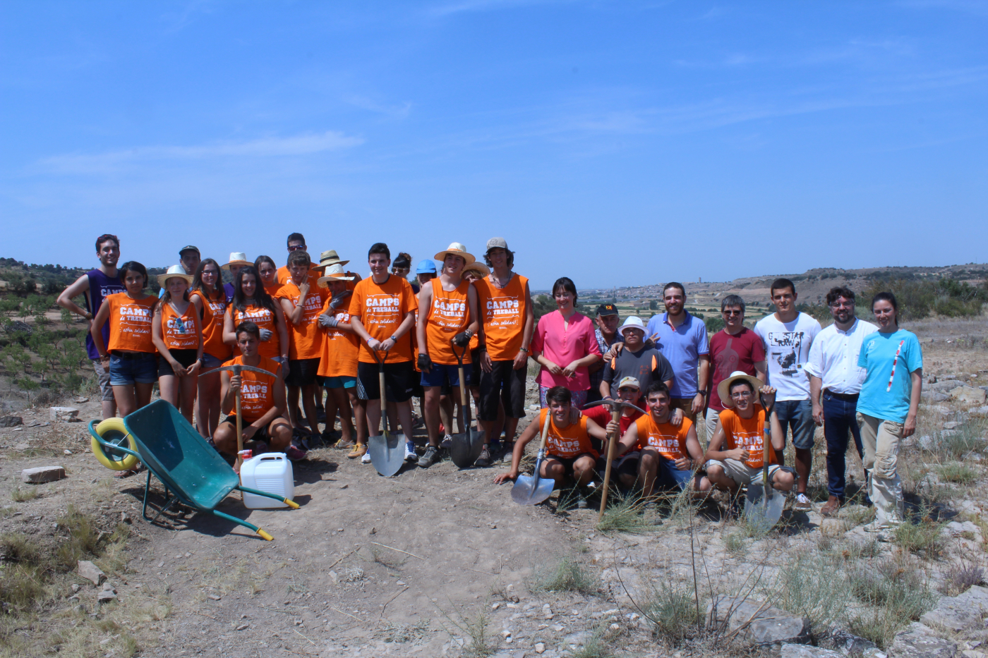En marxa el camp de treball d'arqueologia inclusiva al Pla de les Tenalles