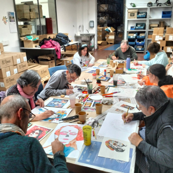Quan l'art connecta: taller d'art grafico-plàstic