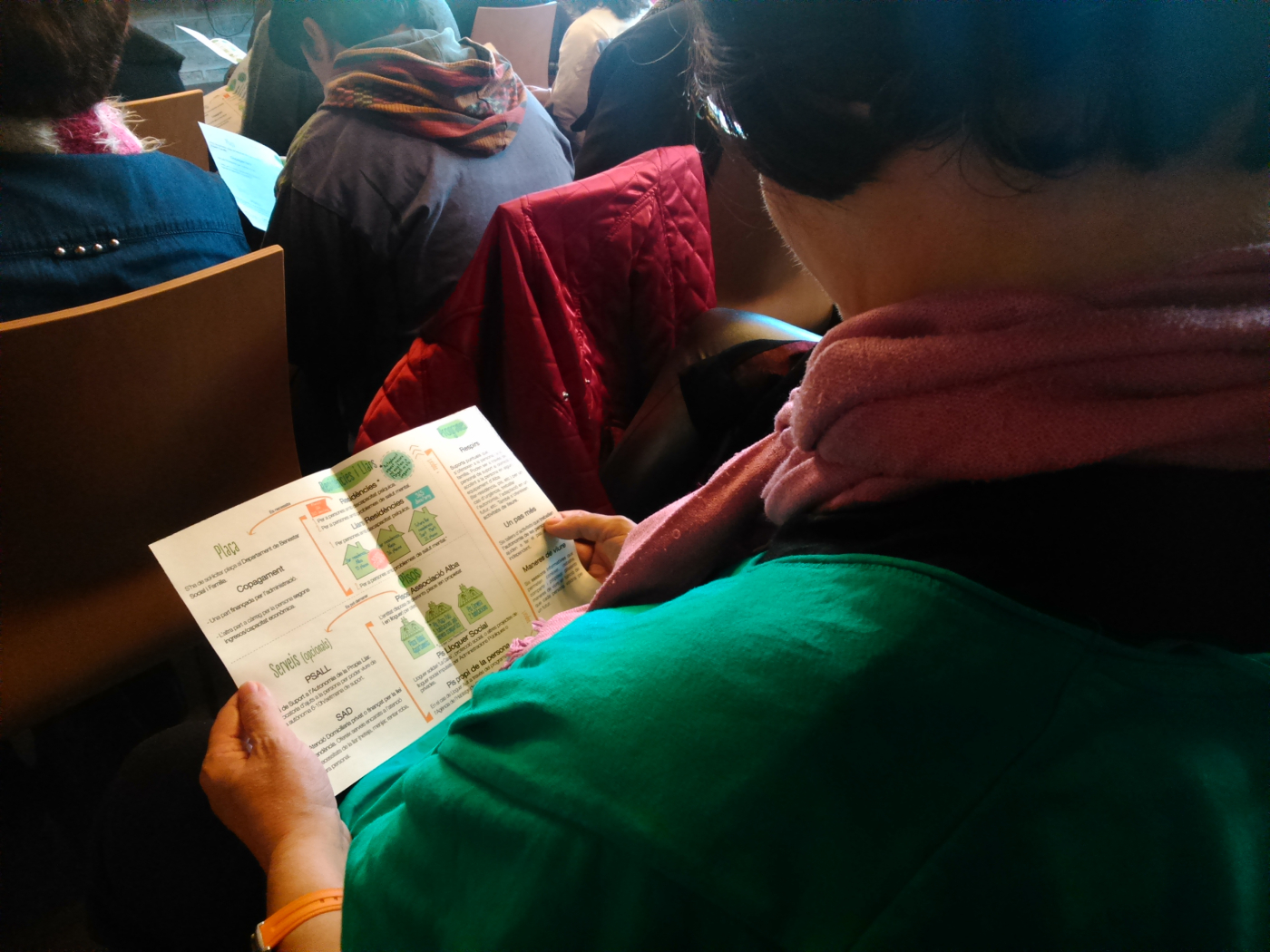 Presentació dels recursos d'habitatge a les persones i famílies