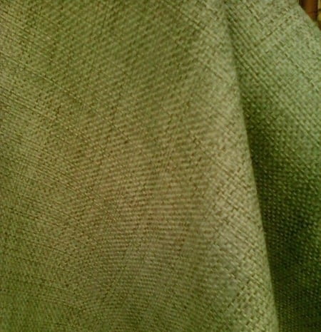 Tela 2,05 x 1,40 metros Tapicería verde = 55,67 €