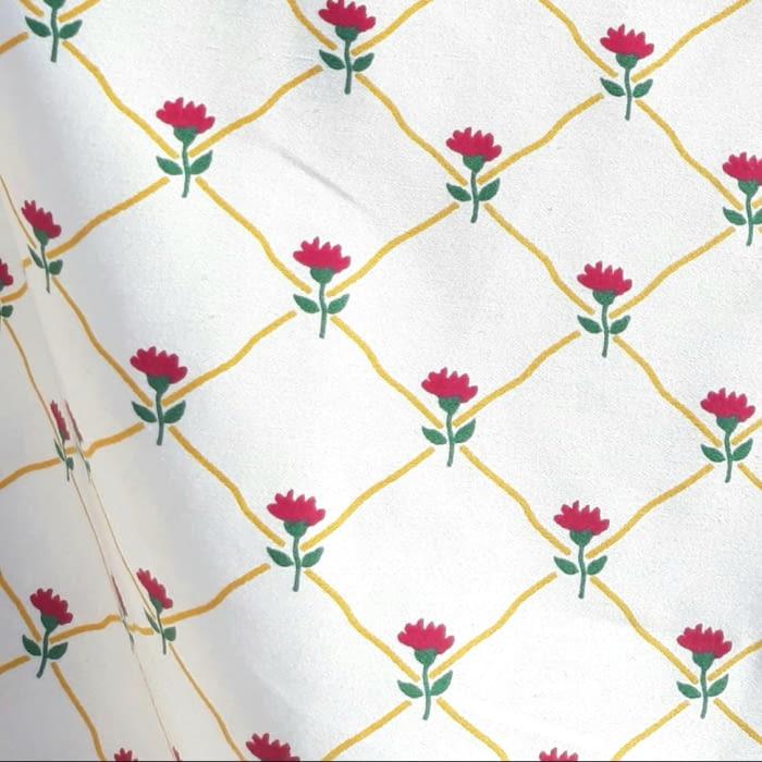 Tela Flores rombos 280 - 5