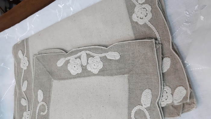 Camino de mesa Beige - 2