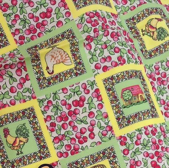 Delantal artesanal volante rosa fucsia - 4