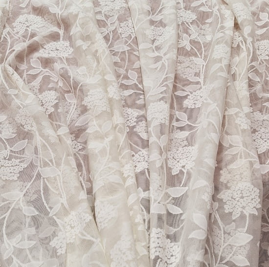 Malla de encaje moderno beige 1,65 x 2,80 m. - 2