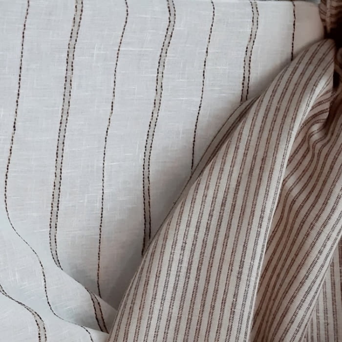 Tela Visillo Rayitas granate - 3