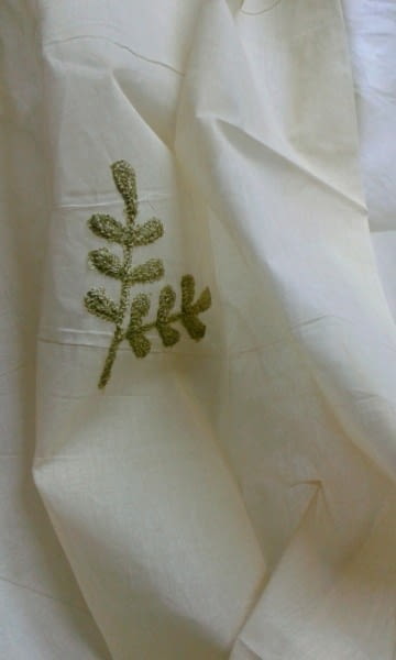 1 Visillo beige bordado verde - 3