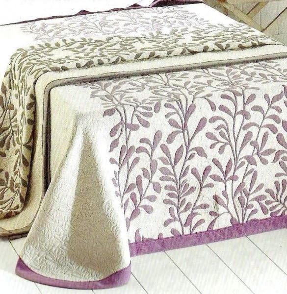 Colcha reversible hojas lila. Cama 90 - 1