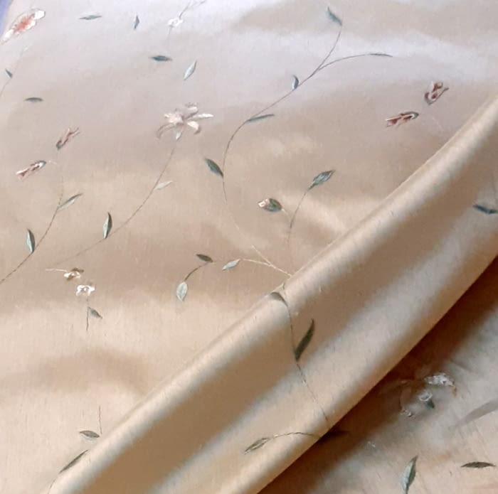 Tela seda flores 280