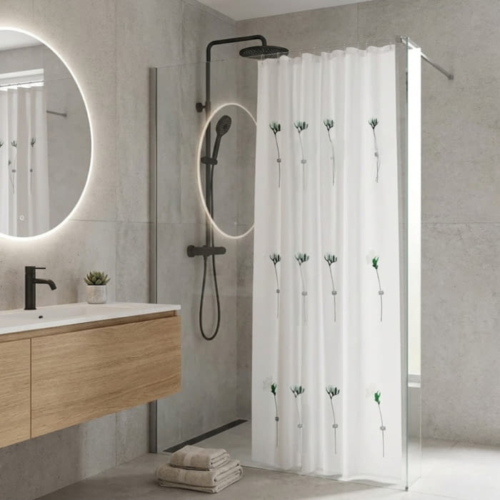 Cortina de baño flores blancas