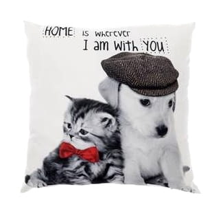 Cojín perro y gato pajarita 45 x 45