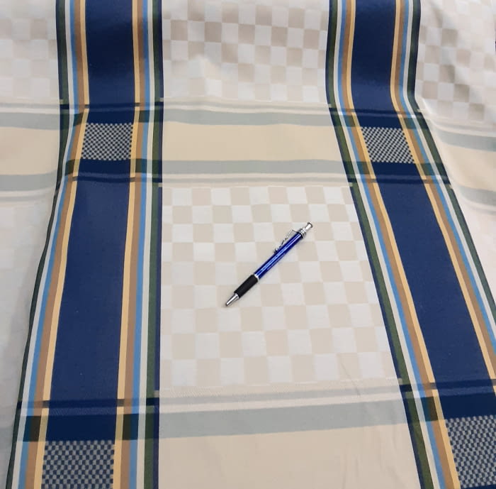 TELA MANTELERÍA CUADROS 150