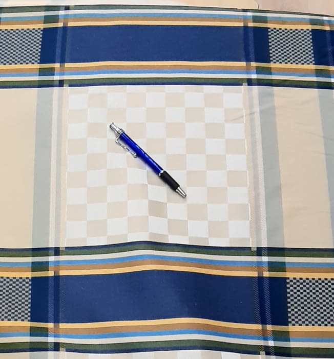 TELA MANTELERÍA CUADROS 150 - 2