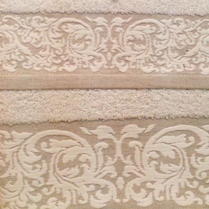 Juego de toallas beige con greca - 1