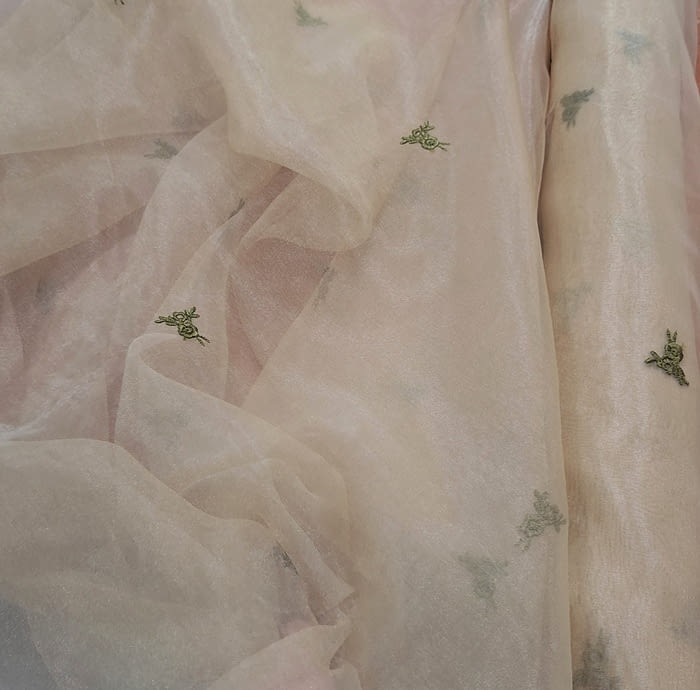 Tela visillo bordado verde - 5