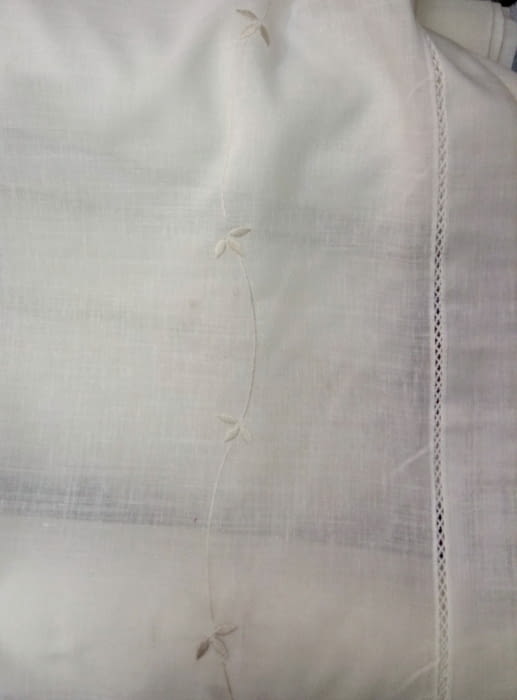 Tela lino tendina bordada hojitas - 2