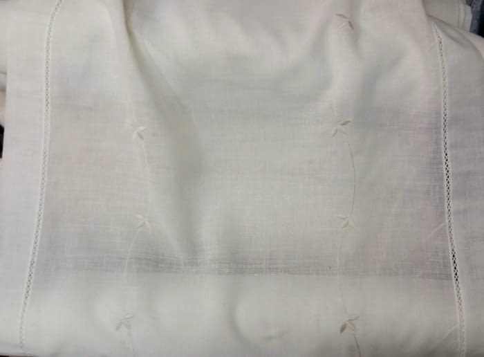 Tela lino tendina bordada hojitas - 3