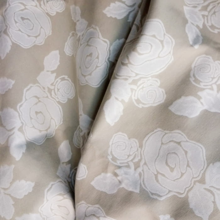 Tela flores beige 280 - 1