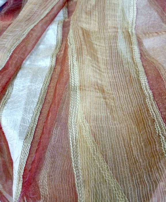 Tela visillo. Quedan 1,02 x 2,00 metros = 19,98 € - 2